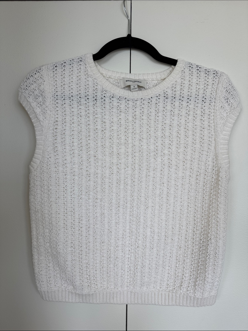 Banana Republic Cap Sleeve Knit Sweater Tank - White